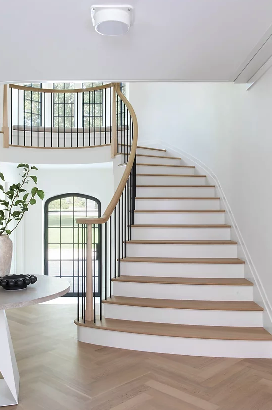 Color Change from UV Exposure: How Summer Light Permanently Alters Wood Appearance