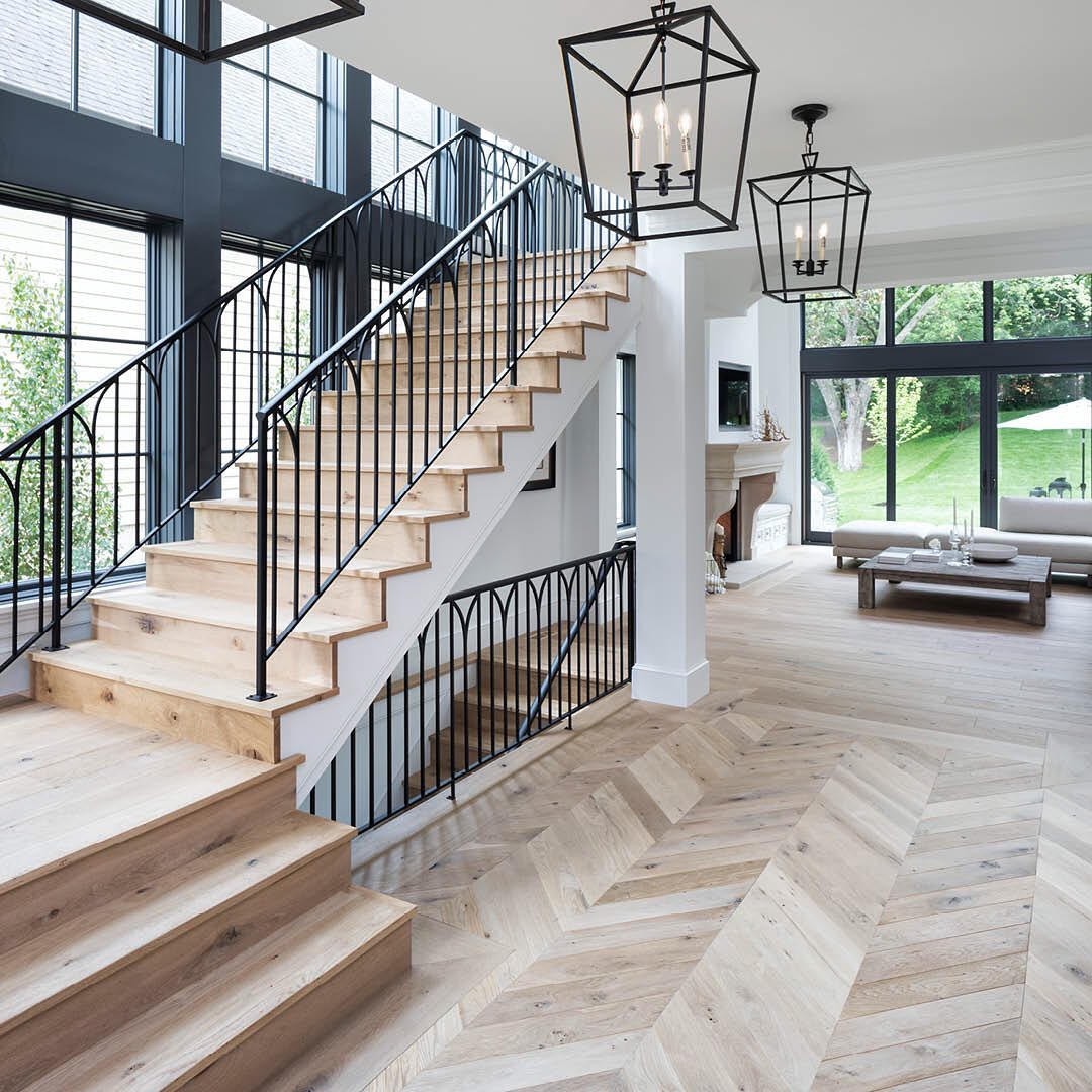 Chevron vs. Herringbone: Which Pattern Suits Your Luxury Interior?