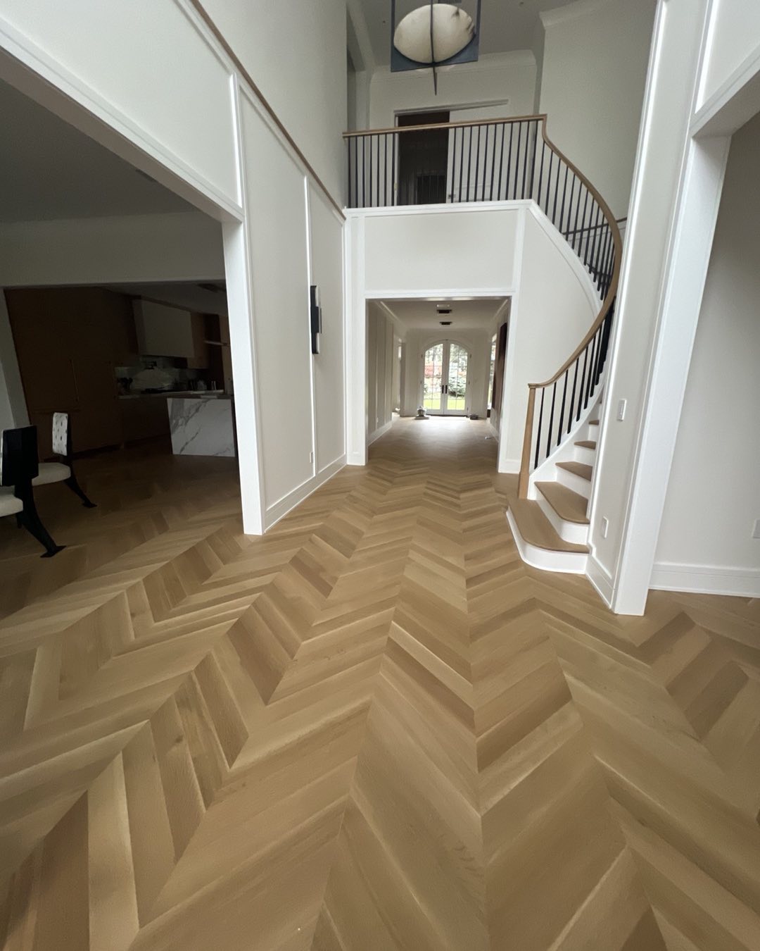 Expert hardwood floor refinishing in Sagaponack, NY, USA