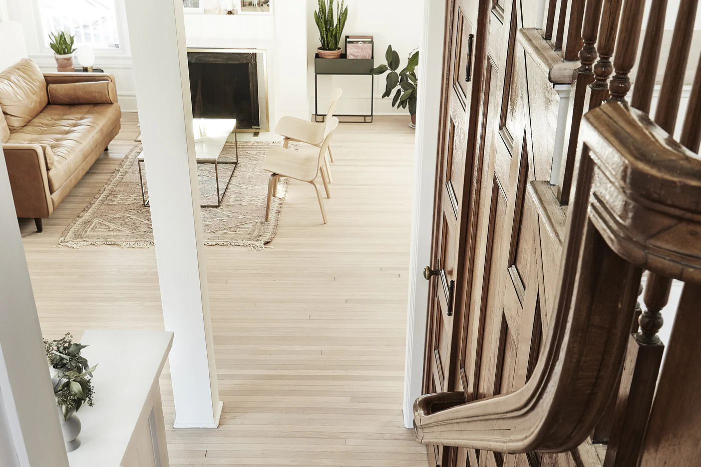 Engineered vs. Solid Wood Floors: What Works Best in Alpine’s Climate?